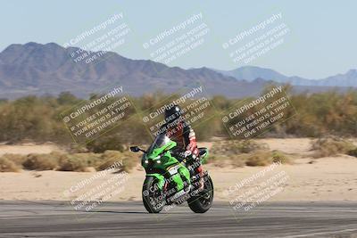 media/Oct-30-2025-Racers Edge (Thu) [[dabbdaf680]]/3-B Group/Session 4 (Turn 9 Side)/